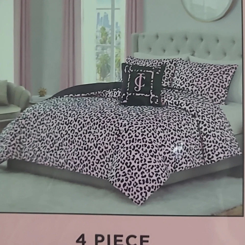 Juicy Couture Leopard Print Comforter Set - Queen